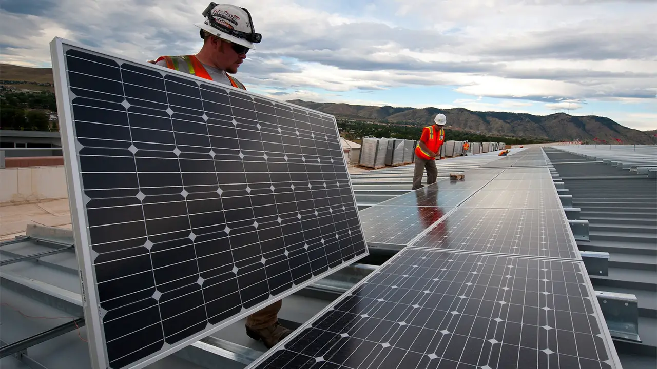 Solar Panel Cleaning Services